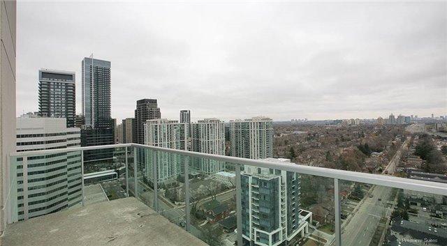 Uph05 - 1 Avondale Ave, Condo with 2 bedrooms, 2 bathrooms and 1 parking in Toronto ON | Image 6