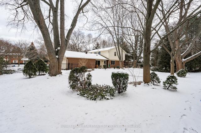 246 Cairncroft Rd, House detached with 4 bedrooms, 3 bathrooms and 8 parking in Oakville ON | Image 6