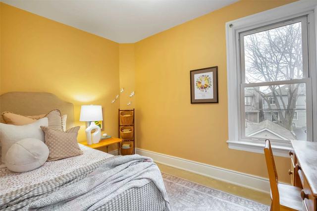 12 Roblocke Ave, House semidetached with 3 bedrooms, 2 bathrooms and 2 parking in Toronto ON | Image 20