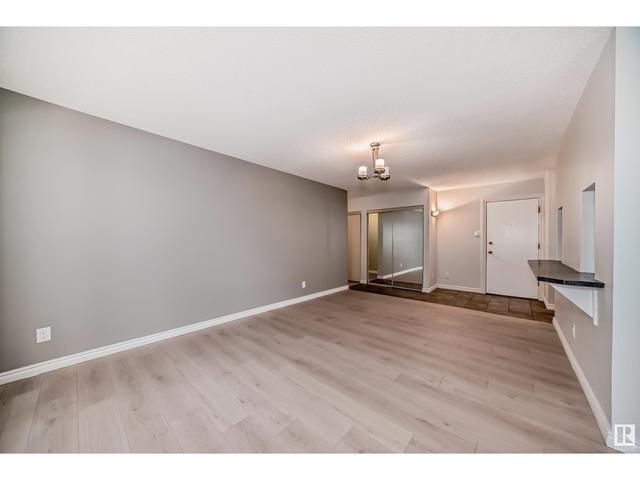 113 - 5125 Riverbend Rd Nw, Condo with 3 bedrooms, 2 bathrooms and 2 parking in Edmonton AB | Image 12