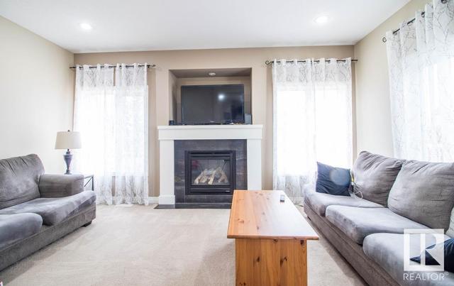 5 Stony Creek Pt, House detached with 4 bedrooms, 3 bathrooms and 6 parking in Stony Plain AB | Image 4