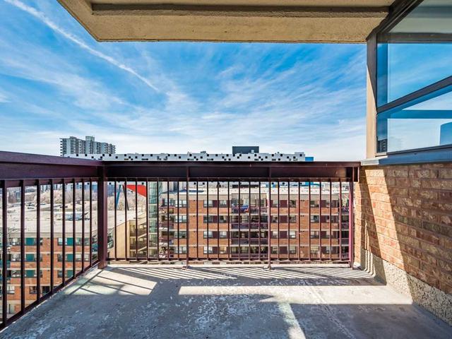 1001 - 120 St Patrick St, Condo with 1 bedrooms, 1 bathrooms and 1 parking in Toronto ON | Image 10