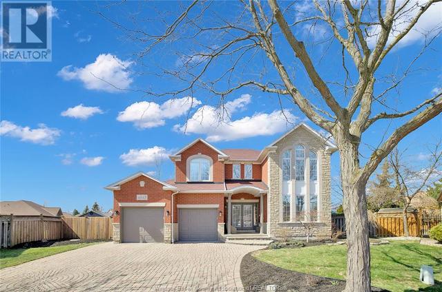 4645 Tournament Court, House detached with 6 bedrooms, 3 bathrooms and null parking in Windsor ON | Image 2