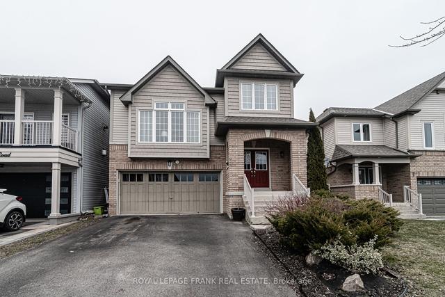 1112 Beneford Rd, House detached with 3 bedrooms, 4 bathrooms and 6 parking in Oshawa ON | Image 1