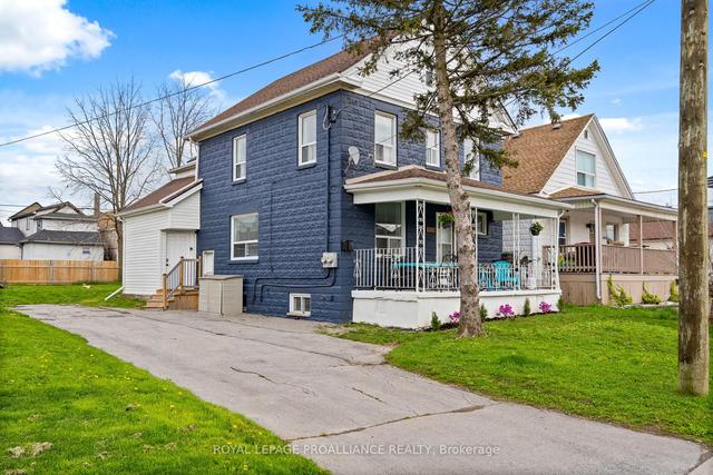 upper - 5654 Desson Ave, House detached with 3 bedrooms, 1 bathrooms and 2 parking in Niagara Falls ON | Image 15