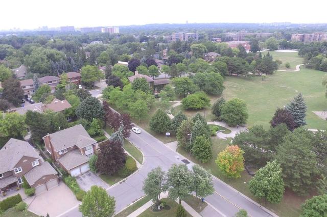 6 Tanjo Crt, House detached with 4 bedrooms, 4 bathrooms and 6 parking in Vaughan ON | Image 12