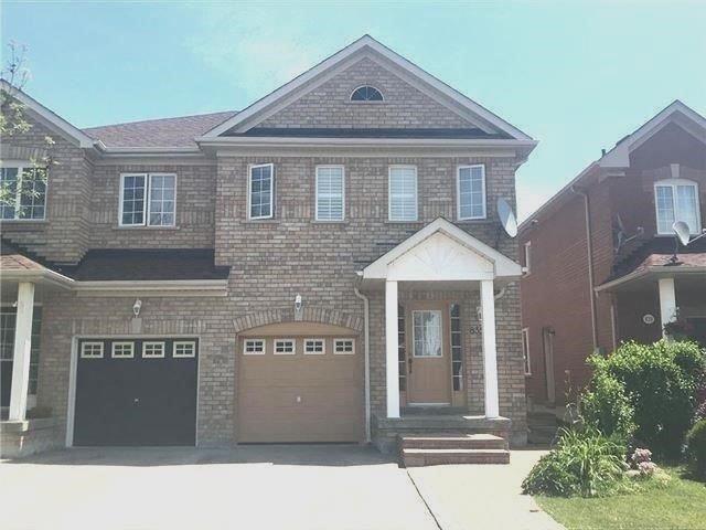 835 Sisler Ave, House semidetached with 3 bedrooms, 4 bathrooms and 2 parking in Newmarket ON | Image 1