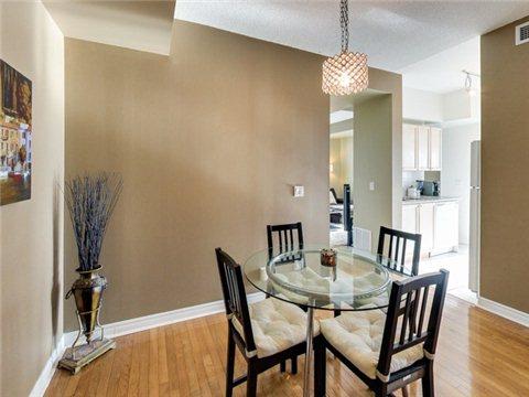 2612 - 33 Elm Dr W, Condo with 2 bedrooms, 2 bathrooms and 1 parking in Mississauga ON | Image 4