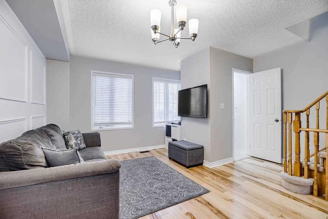 32 Jim Baird Mews, House attached with 3 bedrooms, 3 bathrooms and 1 parking in Toronto ON | Image 27
