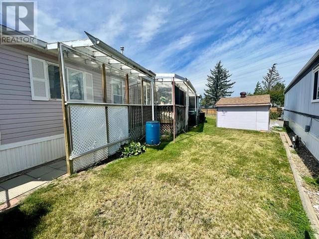 302, - 2300 13 Street N, Home with 3 bedrooms, 2 bathrooms and 2 parking in Lethbridge AB | Image 26