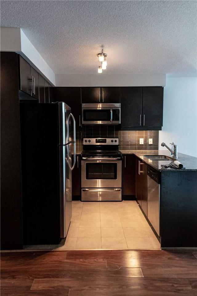 1112 - 33 Bay St, Condo with 2 bedrooms, 2 bathrooms and 1 parking in Toronto ON | Image 2