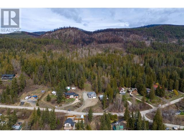 1254 Lee Creek Drive, House detached with 3 bedrooms, 3 bathrooms and null parking in Columbia Shuswap F BC | Image 39