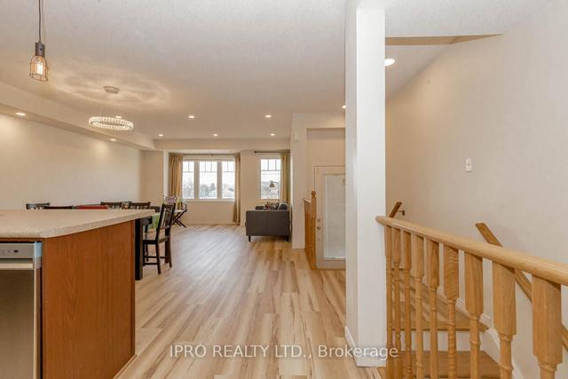 3 - 5025 Ninth Line, Townhouse with 3 bedrooms, 3 bathrooms and 2 parking in Mississauga ON | Image 7