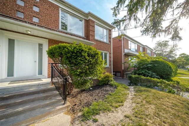 unit 8 - 5 Markdale Ave, House detached with 1 bedrooms, 1 bathrooms and 0 parking in Toronto ON | Image 2