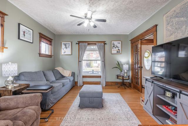 4986 Willmott St, House detached with 3 bedrooms, 2 bathrooms and 1 parking in Niagara Falls ON | Image 27
