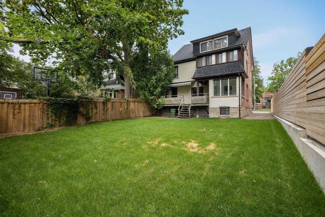 219 Lonsdale Rd, House detached with 6 bedrooms, 5 bathrooms and 4 parking in Toronto ON | Image 27