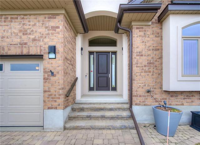 6 - 179 Stonecroft Way, House detached with 2 bedrooms, 2 bathrooms and 6 parking in Wilmot ON | Image 5
