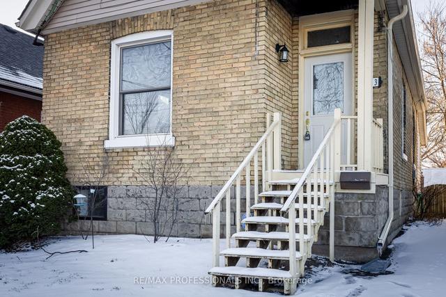 1173 York St, House detached with 2 bedrooms, 1 bathrooms and 3 parking in London ON | Image 14