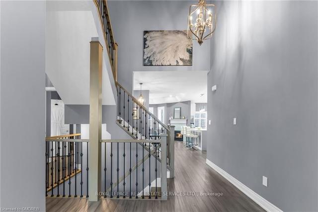 82 Twentyplace Blvd, Townhouse with 3 bedrooms, 3 bathrooms and 2 parking in Hamilton ON | Image 23