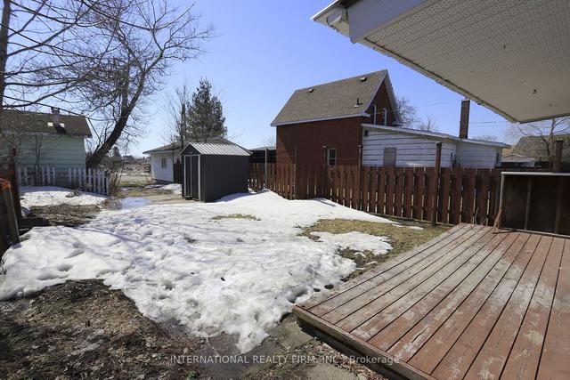 18 Pardee Ave, House detached with 3 bedrooms, 2 bathrooms and 2 parking in Sault Ste. Marie ON | Image 20