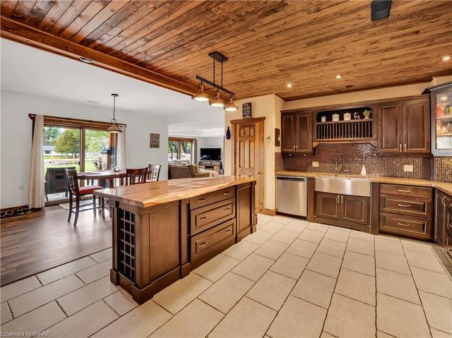 18 Evans Drive, House detached with 5 bedrooms, 4 bathrooms and 10 parking in Kawartha Lakes ON | Image 27