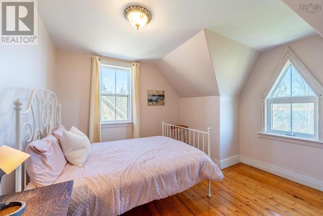 209 Water Street, House detached with 5 bedrooms, 1 bathrooms and null parking in Digby MD NS | Image 34