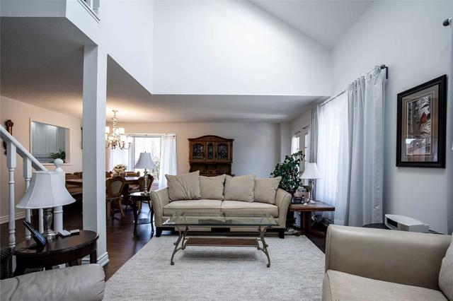 104 Riverview Rd, Condo with 2 bedrooms, 3 bathrooms and 5 parking in New Tecumseth ON | Image 6