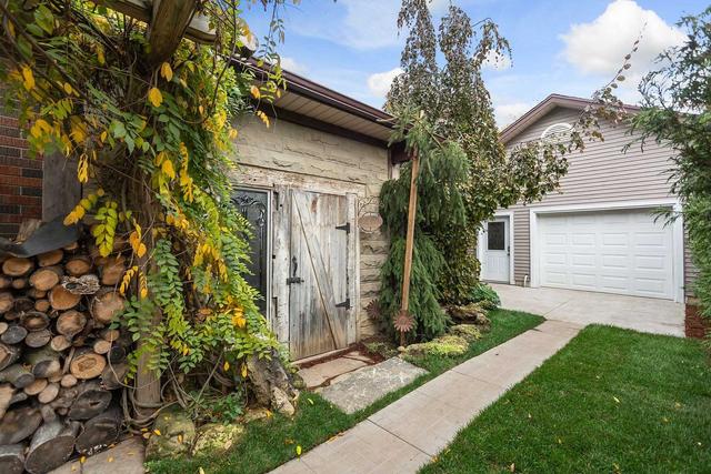 29 Julia Dr, House detached with 3 bedrooms, 2 bathrooms and 5 parking in Guelph ON | Image 20