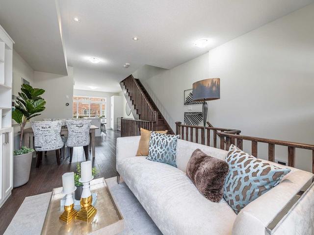 11 Edward Horton Cres, Townhouse with 3 bedrooms, 3 bathrooms and 2 parking in Toronto ON | Image 31