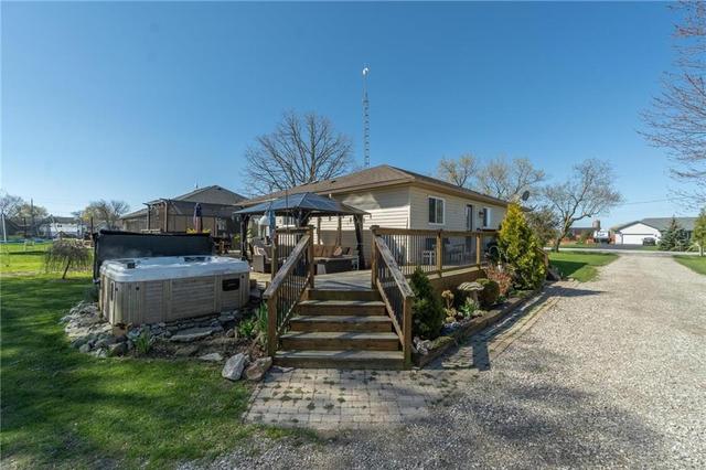 296 South Cayuga Road, House detached with 3 bedrooms, 1 bathrooms and 14 parking in Haldimand County ON | Image 37