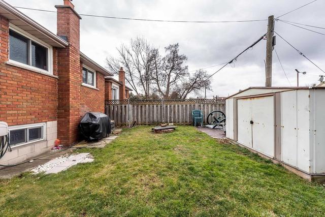 351 Tragina Ave N, House detached with 3 bedrooms, 2 bathrooms and 1 parking in Hamilton ON | Image 27