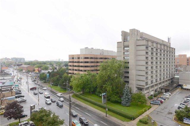 808 - 3555 Bathurst St, Condo with 2 bedrooms, 2 bathrooms and 1 parking in Toronto ON | Image 11