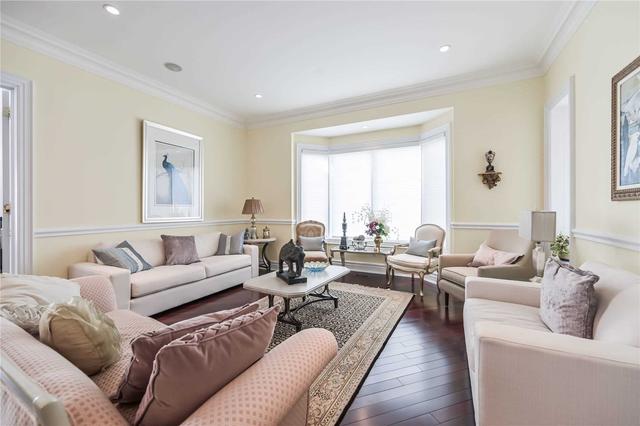 8 Bernadotte Dr, House detached with 4 bedrooms, 6 bathrooms and 22 parking in Markham ON | Image 35