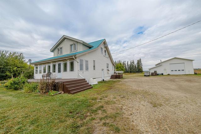 83014 Twp 712, House detached with 4 bedrooms, 1 bathrooms and null parking in Grande Prairie County No. 1 AB | Image 45