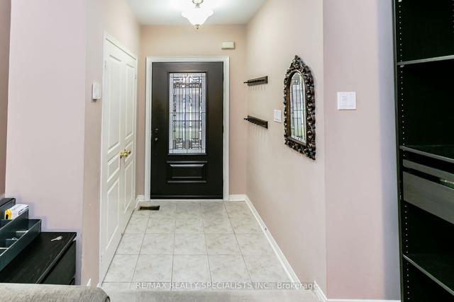 3844 Manatee Way, House semidetached with 4 bedrooms, 3 bathrooms and 2 parking in Mississauga ON | Image 29