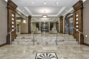 401 - 205 Lakeshore Rd W, Condo with 2 bedrooms, 2 bathrooms and 1 parking in Oakville ON | Image 9