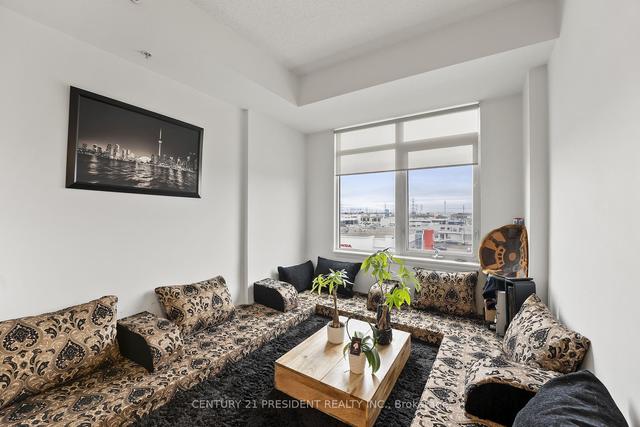 502 - 12 Woodstream Blvd, Condo with 1 bedrooms, 1 bathrooms and 1 parking in Vaughan ON | Image 7