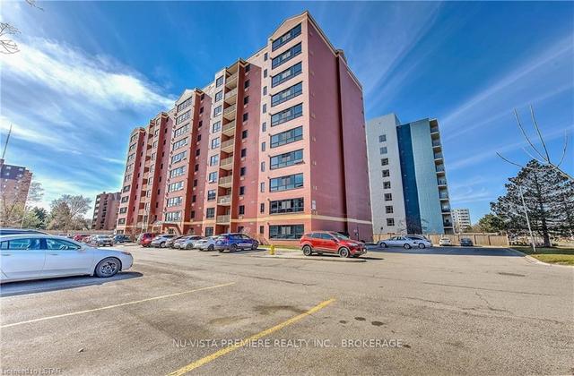 1003 - 95 Base Line Rd W, Condo with 2 bedrooms, 2 bathrooms and 1 parking in London ON | Image 12