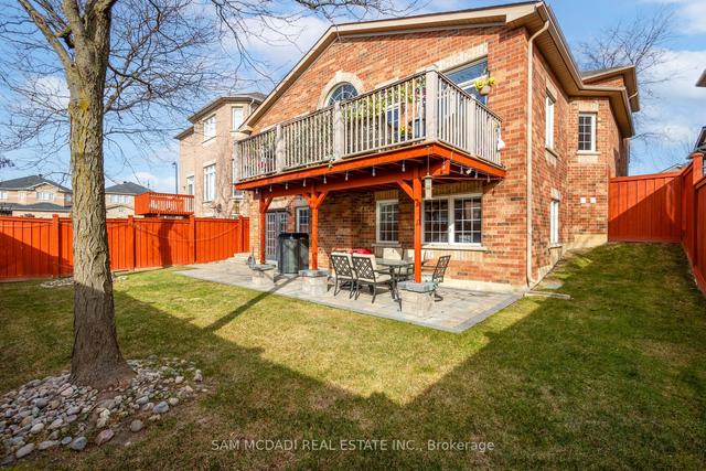 6844 Golden Hills Way, House detached with 4 bedrooms, 5 bathrooms and 6 parking in Mississauga ON | Image 32