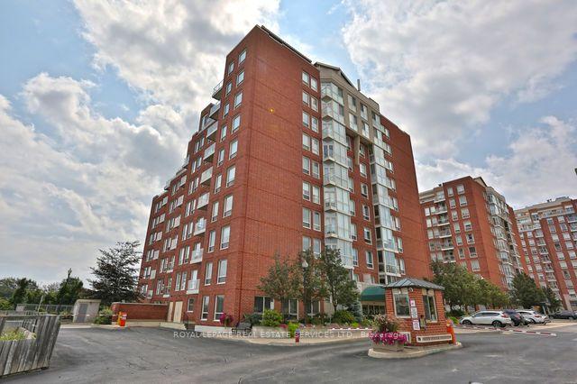 lph 4 - 60 Old Mill Rd, Condo with 2 bedrooms, 2 bathrooms and 2 parking in Oakville ON | Image 1