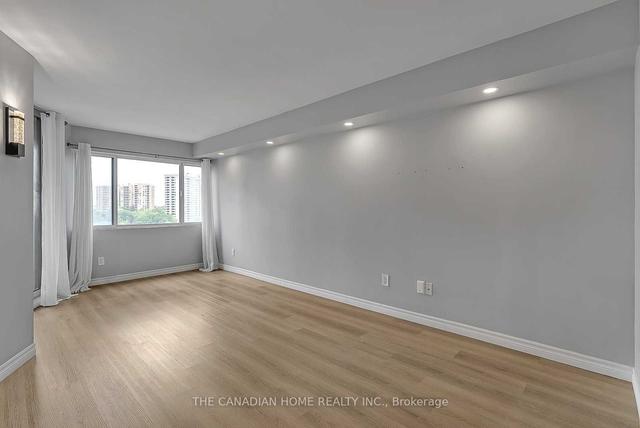 808 - 50 Elm Dr, Condo with 3 bedrooms, 2 bathrooms and 2 parking in Mississauga ON | Image 31