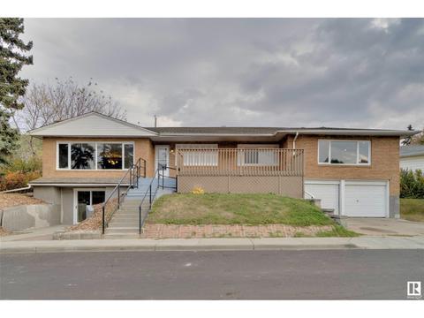 10315 75 St Nw, House detached with 4 bedrooms, 3 bathrooms and 5 parking in Edmonton AB | Card Image
