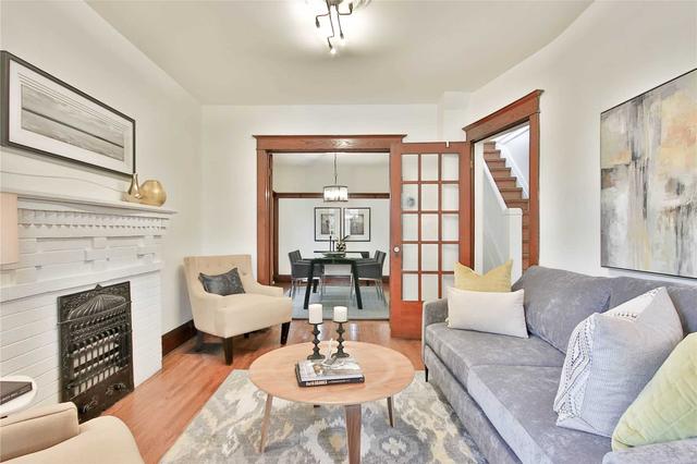 27 Glebeholme Blvd, House semidetached with 3 bedrooms, 2 bathrooms and 1 parking in Toronto ON | Image 32