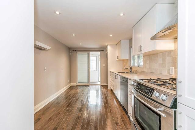 257 Claremont St, House attached with 2 bedrooms, 2 bathrooms and 0 parking in Toronto ON | Image 13