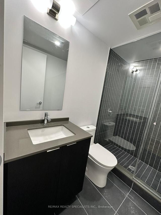 720 - 1 Jarvis St, Condo with 1 bedrooms, 1 bathrooms and 0 parking in Hamilton ON | Image 5
