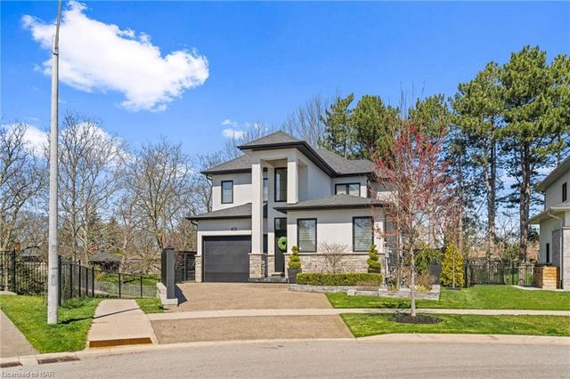 26 Olde School Court, House detached with 4 bedrooms, 3 bathrooms and 3 parking in St. Catharines ON | Image 46