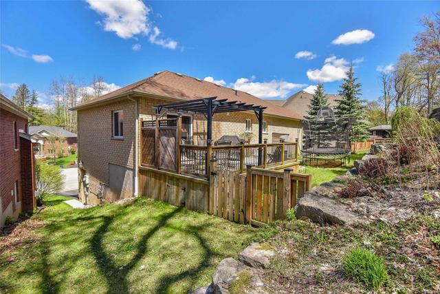 130 Valley Dr, House detached with 3 bedrooms, 3 bathrooms and 6 parking in Cambridge ON | Image 29