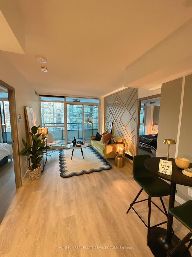 2005 - 38 Widmer St, Condo with 2 bedrooms, 2 bathrooms and 1 parking in Toronto ON | Image 8