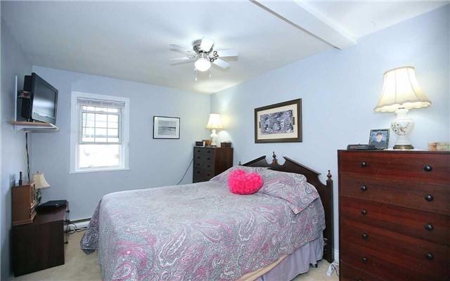 359 Walter Dr, House detached with 3 bedrooms, 1 bathrooms and 10 parking in Georgina ON | Image 8