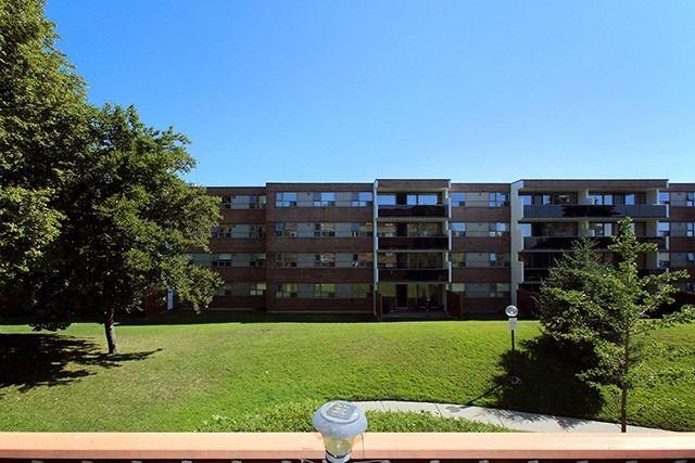 211 - 1801 O'connor Dr, Condo with 3 bedrooms, 2 bathrooms and 1 parking in Toronto ON | Image 22